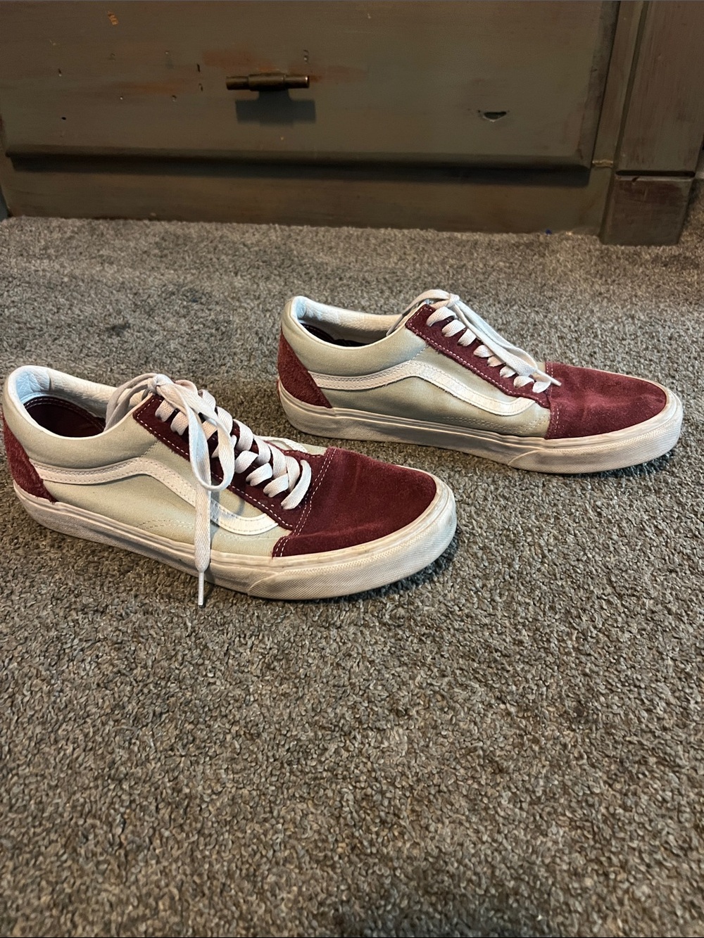 Vans Men's Lace-Up Sneakers in Cream and Maroon - Picture 3 of 7